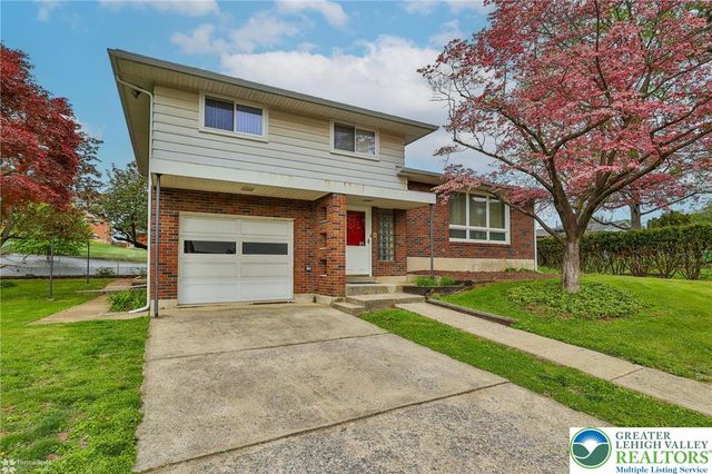 1220 South Lumber Street, Allentown City, PA 18103