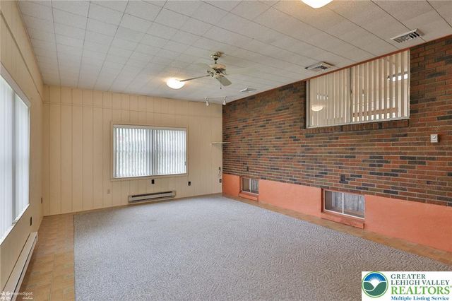 1220 South Lumber Street, Allentown City, PA 18103