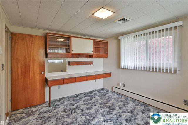 1220 South Lumber Street, Allentown City, PA 18103