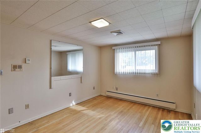 1220 South Lumber Street, Allentown City, PA 18103