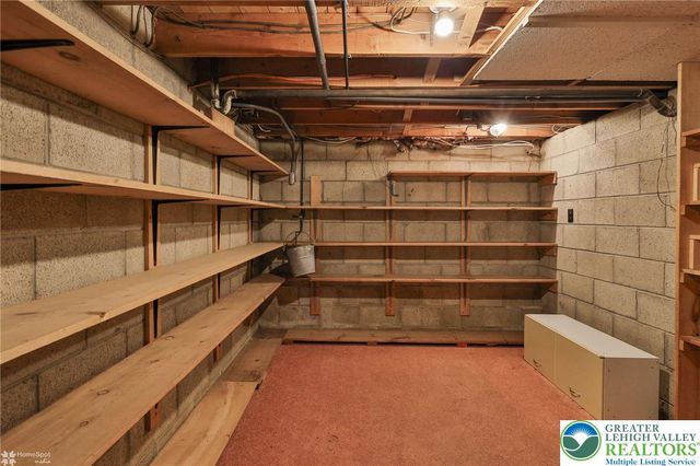 1220 South Lumber Street, Allentown City, PA 18103
