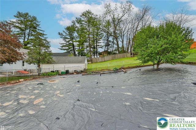 1220 South Lumber Street, Allentown City, PA 18103
