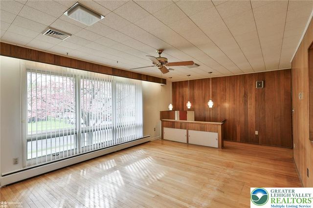 1220 South Lumber Street, Allentown City, PA 18103