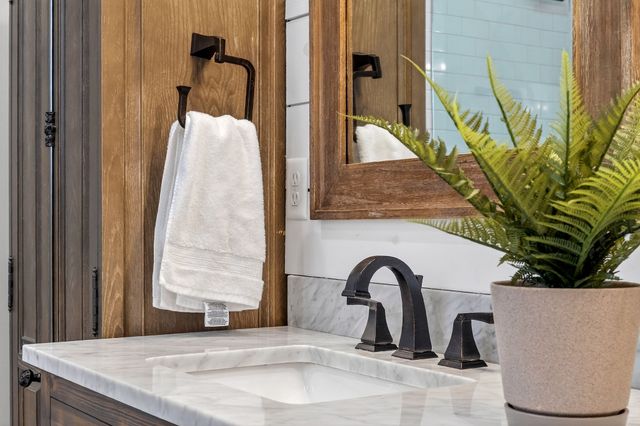 360 Avey Cir, Cookeville, TN 38506