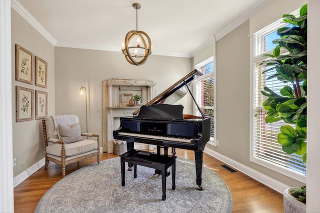 360 Avey Cir, Cookeville, TN 38506