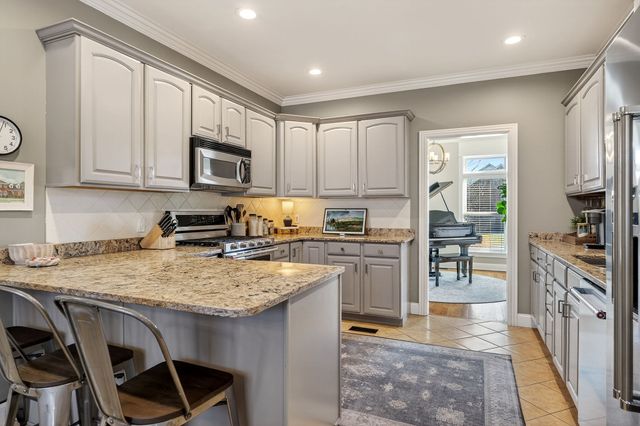 360 Avey Cir, Cookeville, TN 38506