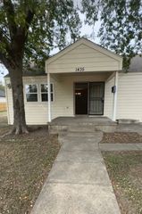 1435 E Ann Arbor Avenue, Dallas, TX 75216