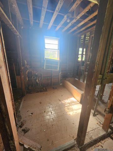 21731 Greenwell Springs Rd, Greenwell Springs, LA 70739