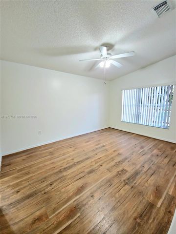 16254 SW 100th Ter, Miami, FL 33196