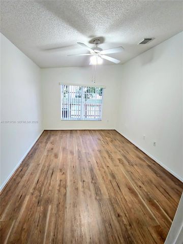 16254 SW 100th Ter, Miami, FL 33196