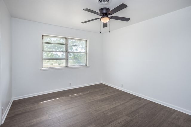 65 Kirby Street, Callisburg, TX 76240