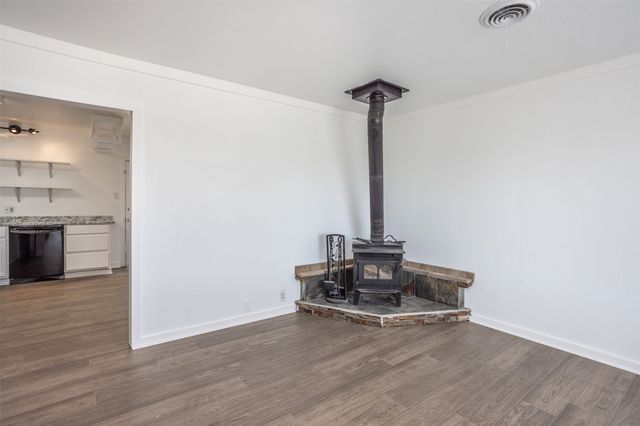 65 Kirby Street, Callisburg, TX 76240