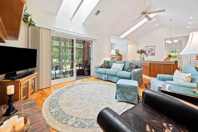 78 Savannah Dr., Pawleys Island, SC 29585