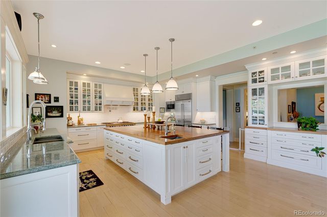 7933 Anchor Drive, Longmont, CO 80504