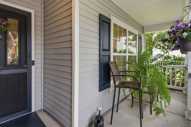 6 Hemlock Ct, Bluffton, SC 29910