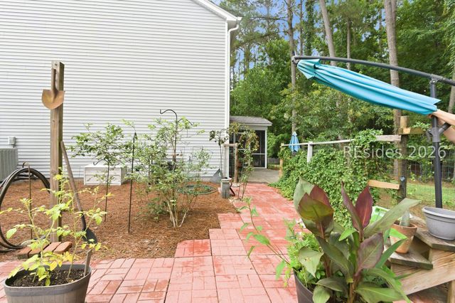 6 Hemlock Ct, Bluffton, SC 29910
