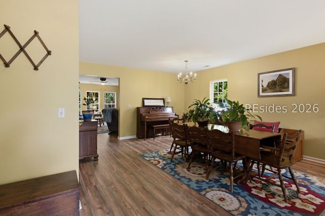 6 Hemlock Ct, Bluffton, SC 29910