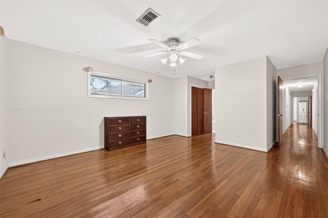 5610 Belrose Drive, Houston, TX 77035