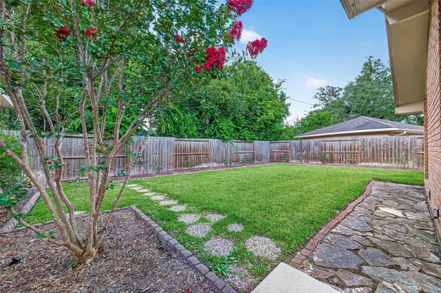 5610 Belrose Drive, Houston, TX 77035