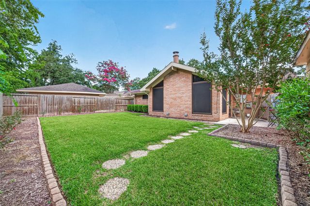 5610 Belrose Drive, Houston, TX 77035