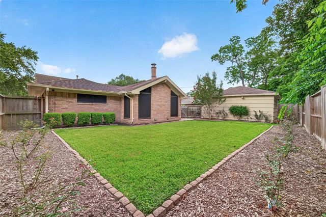 5610 Belrose Drive, Houston, TX 77035