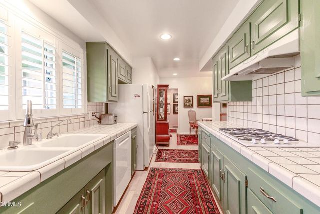 335 S Orange Grove Boulevard, Pasadena, CA 91105