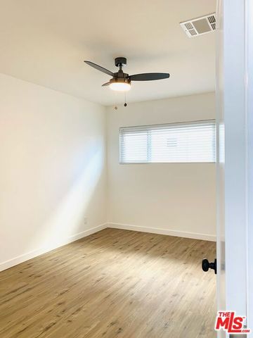 5263 Riverton Avenue 3, North Hollywood (los Angeles), CA 91601