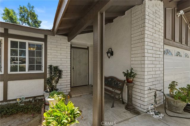 8557 Saddle Creek Drive, Jurupa Valley, CA 92509