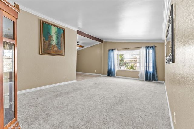 8557 Saddle Creek Drive, Jurupa Valley, CA 92509