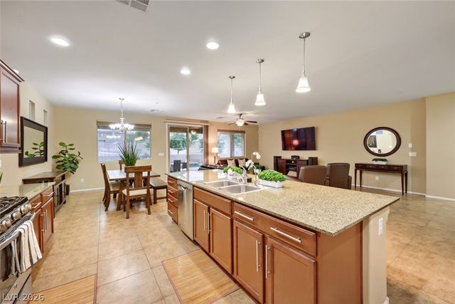 812 Flowing Meadow Drive, Henderson, NV 89014