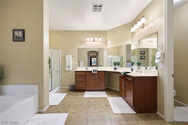 812 Flowing Meadow Drive, Henderson, NV 89014