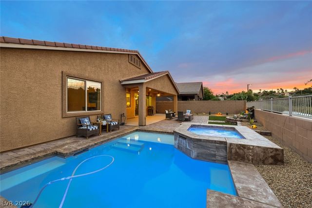 812 Flowing Meadow Drive, Henderson, NV 89014