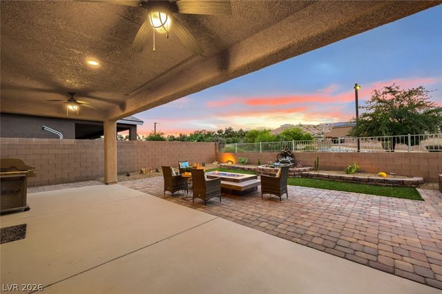 812 Flowing Meadow Drive, Henderson, NV 89014