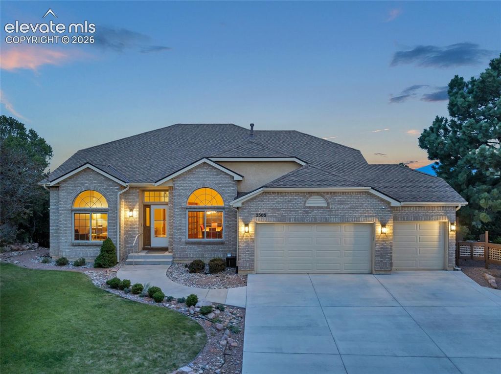 2565 Kinderhook Lane, Colorado Springs, CO 80919 — exterior