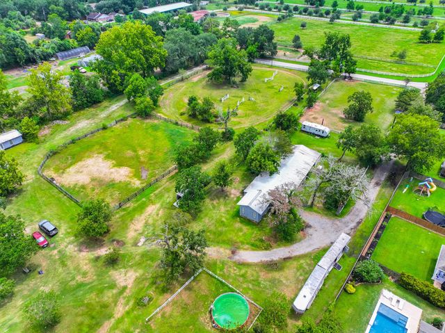 25635 Hufsmith Cemetery Road, Tomball, TX 77375