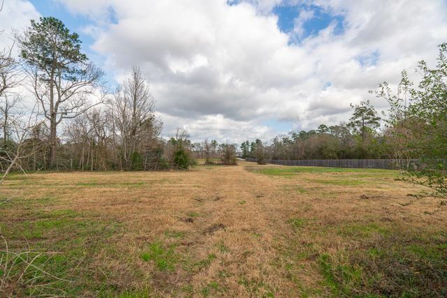 25635 Hufsmith Cemetery Road, Tomball, TX 77375