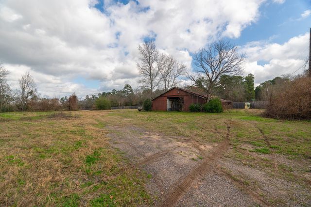 25635 Hufsmith Cemetery Road, Tomball, TX 77375