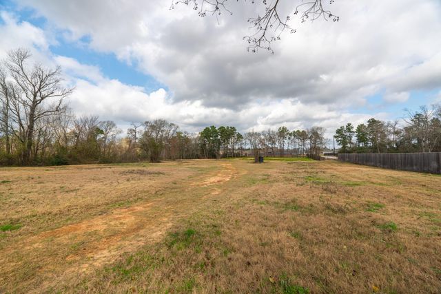 25635 Hufsmith Cemetery Road, Tomball, TX 77375