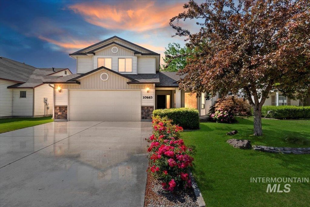 10663 Gossamer St, Nampa, ID 83687