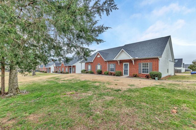1019 Briggs Ln, Spring Hill, TN 37174
