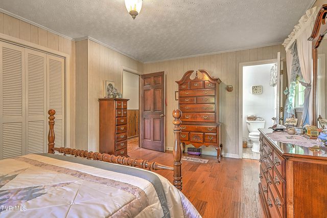 1964 Hill Station Alley Road, Gate City, VA 24251