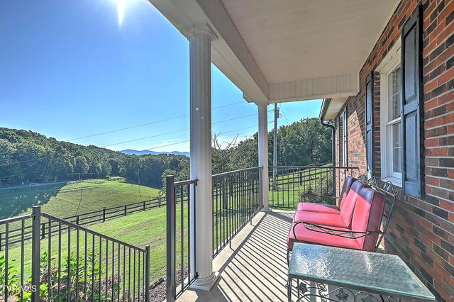 1964 Hill Station Alley Road, Gate City, VA 24251