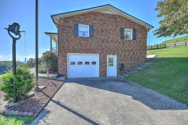 1964 Hill Station Alley Road, Gate City, VA 24251