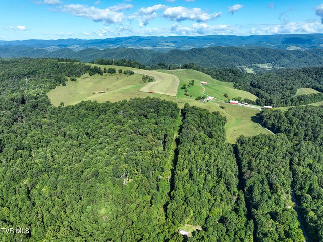 1964 Hill Station Alley Road, Gate City, VA 24251