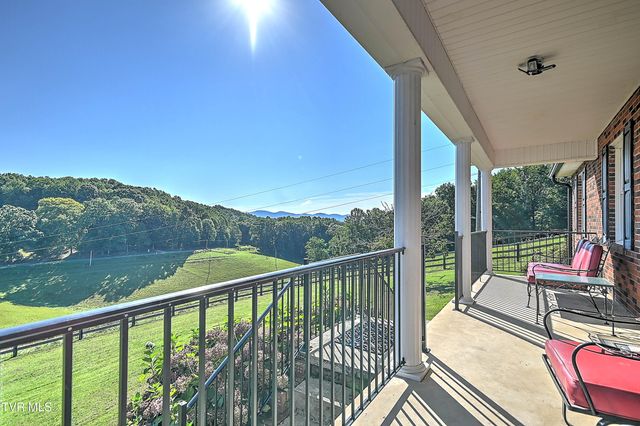 1964 Hill Station Alley Road, Gate City, VA 24251