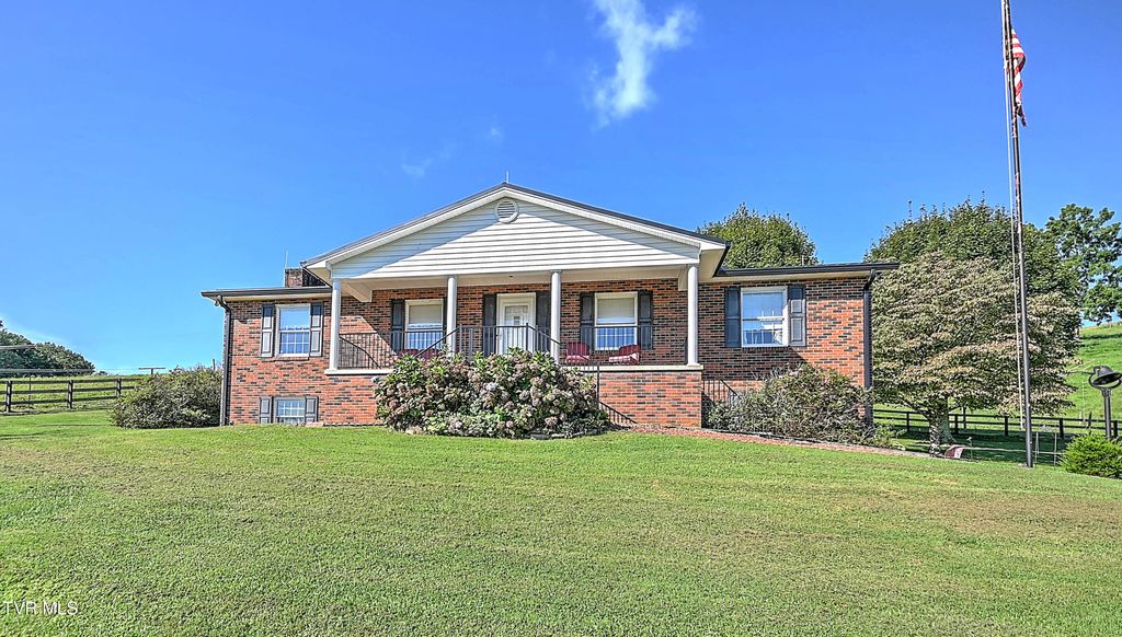 1964 Hill Station Alley Road, Gate City, VA 24251