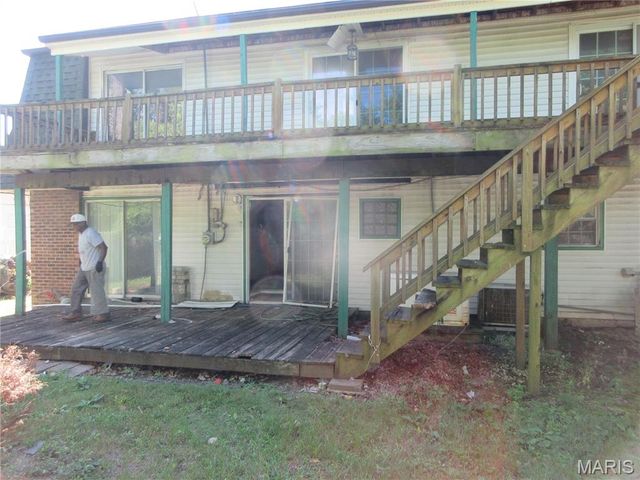 411 Elm Drive, East St Louis, IL 62203