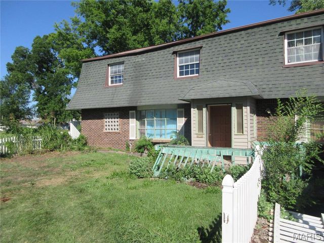 411 Elm Drive, East St Louis, IL 62203