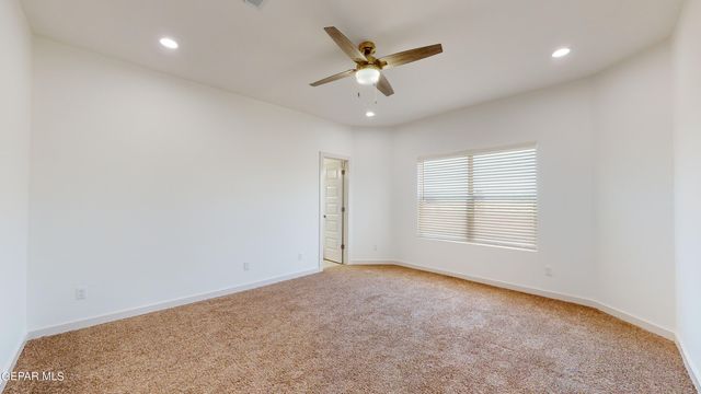 1201 Golden Summer Place, Socorro, TX 79928