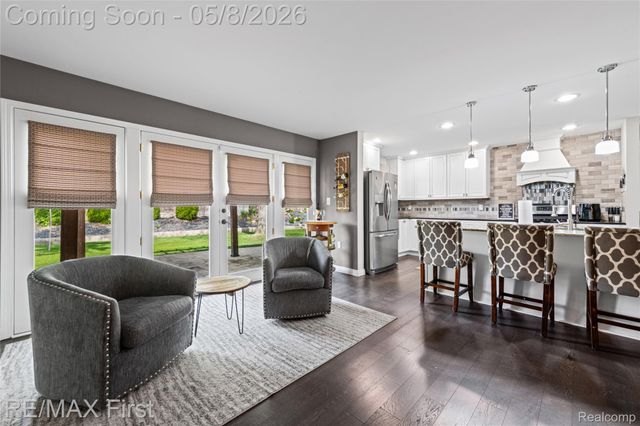 52531 Butternut Drive, Shelby Charter Township, MI 48316